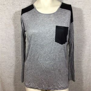Kensie XS Top Grey, Black Faux Leather Pocket, shoulder patches